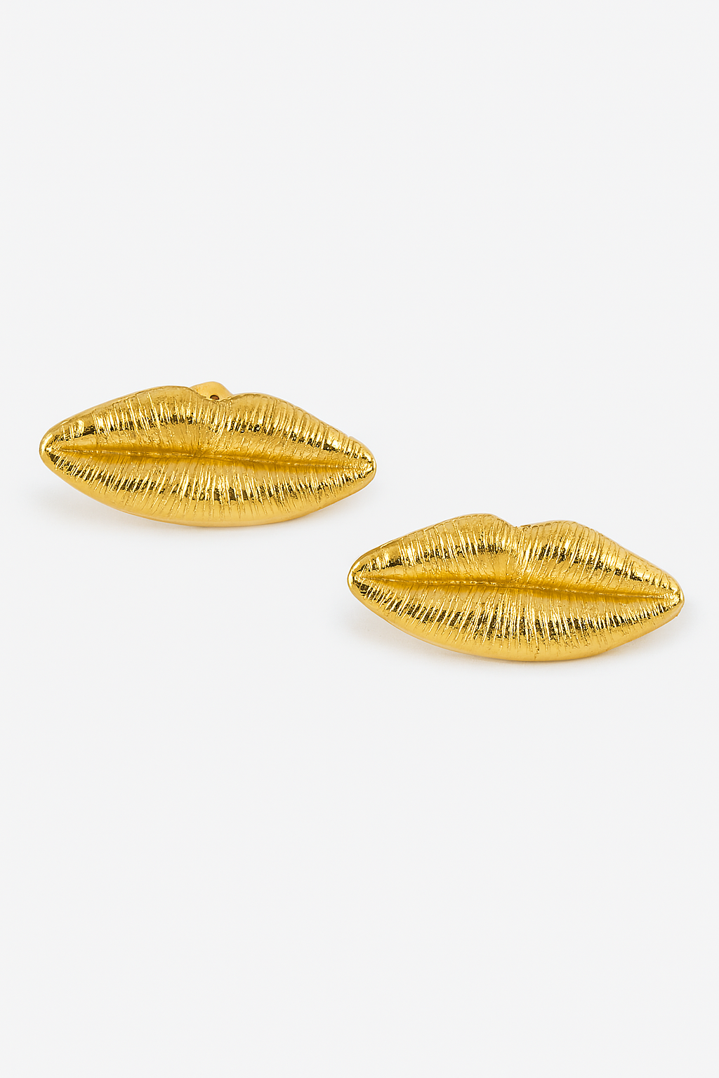 Pout Earring
