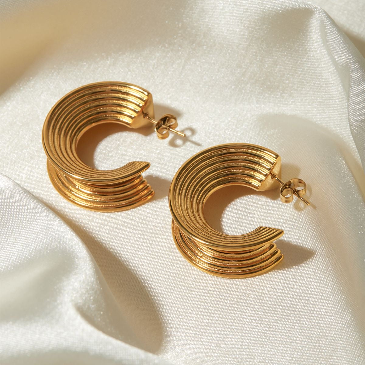 Chunky Hoop Earring
